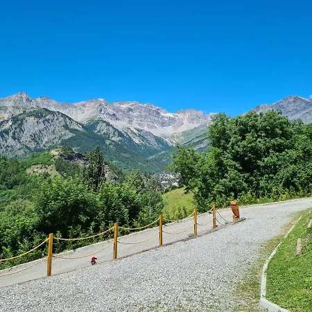 La Maison. Il Nido Dell'Aquila Bardonecchia Exterior photo